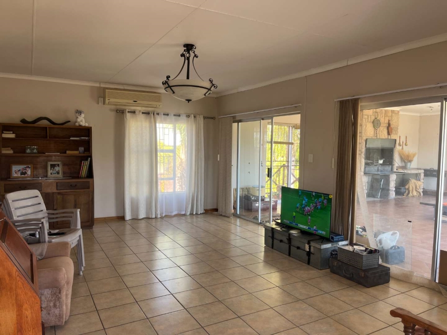 4 Bedroom Property for Sale in Keidebees Northern Cape